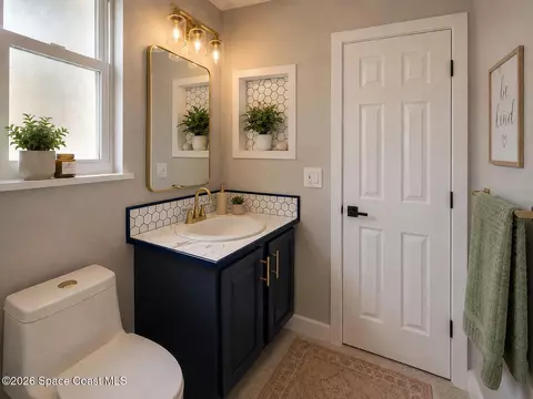 Bath - 2013 Glendale Blvd, Mims, FL 32754 photo 3 of 3