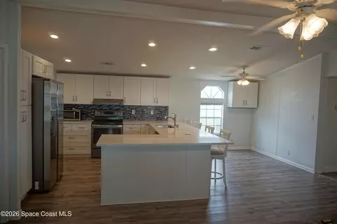1819 Seagrape St NE, Palm Bay, FL 32905 photo 15