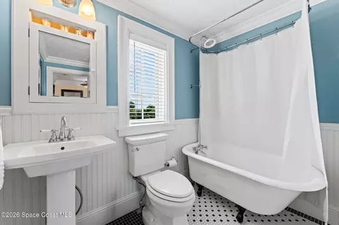 Bath - 2105 Mac Farland Dr, Cocoa, FL 32922 photo 2 of 4