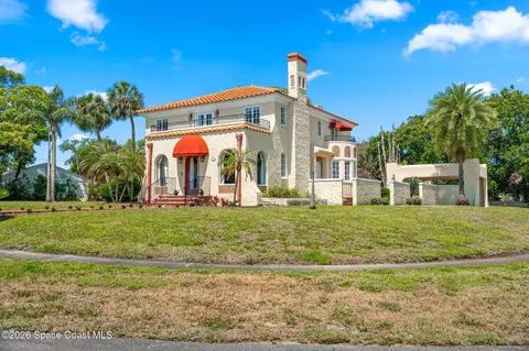 2105 Macfarland Dr, Cocoa, FL 32922