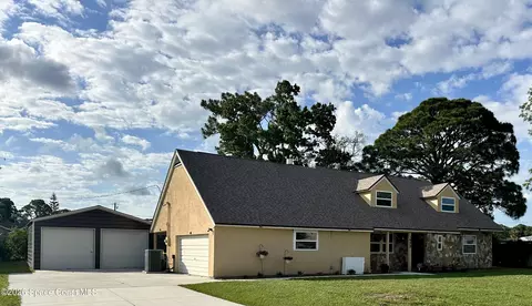 3955 Oakland St, Cocoa, FL 32927