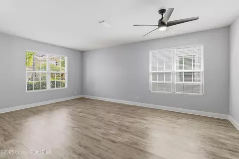 Living - 4940 Blanche Ct, Saint Cloud, FL 34772 photo 4 of 10