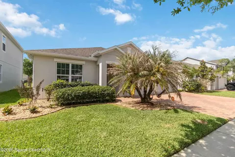 Exterior - 4940 Blanche Ct, Saint Cloud, FL 34772 photo 3 of 8