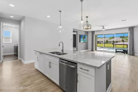 Kitchen - 4940 Blanche Ct, Saint Cloud, FL 34772 photo 7 of 7