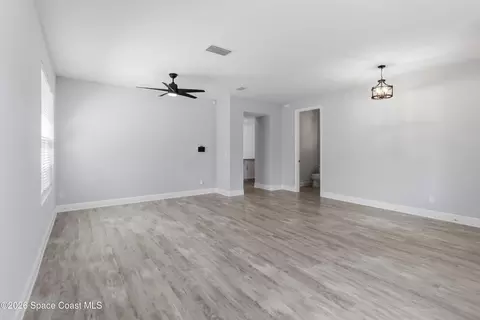 Living - 4940 Blanche Ct, Saint Cloud, FL 34772 photo 3 of 10