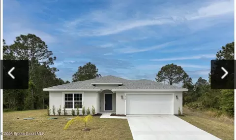 901 Brickell St SE, Palm Bay, FL 32909