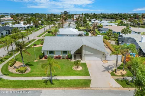 304 Cherry Dr, Melbourne Beach, FL 32951