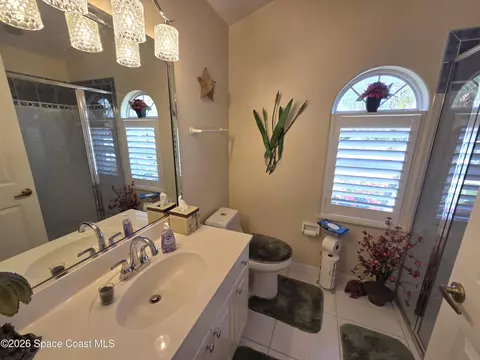 Bath - 361 Carmel Dr, Melbourne, FL 32940 photo 4 of 5