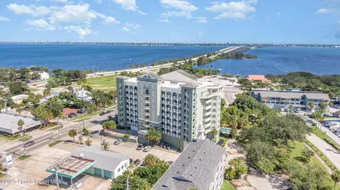 1211 E New Haven Ave #402, Melbourne, FL 32901