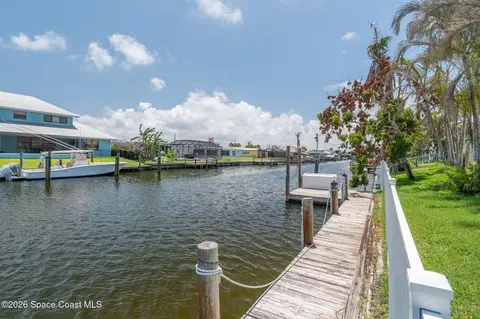 458 Sandpiper Dr, Satellite Beach, FL 32937