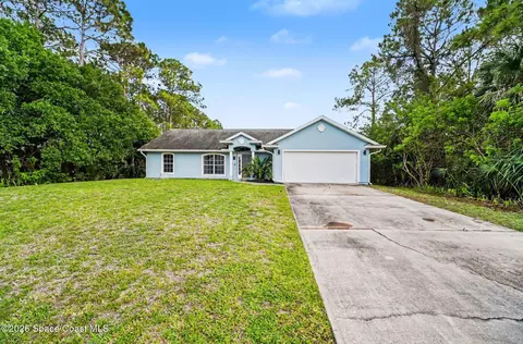 506 Escarole St SE, Palm Bay, FL 32909
