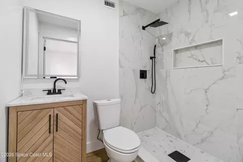Bath - 3042 Plummer Cir, Melbourne, FL 32901 photo 1 of 2