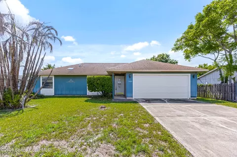 1468 Glencove Ave NW, Palm Bay, FL 32907