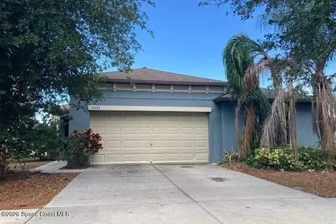 12625 Lemon Pepper Dr, Riverview, FL 33579