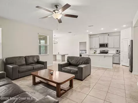 Living - 5550 Bakewell Pl, Saint Cloud, FL 34771 photo 3 of 3