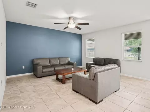 Living - 5550 Bakewell Pl, Saint Cloud, FL 34771 photo 2 of 3