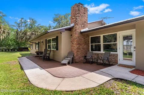 Exterior - 3480 Turtle Mound Rd, Melbourne, FL 32934 photo 2 of 25