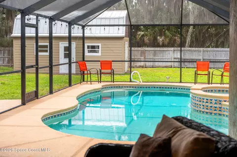 Exterior - 3480 Turtle Mound Rd, Melbourne, FL 32934 photo 9 of 25