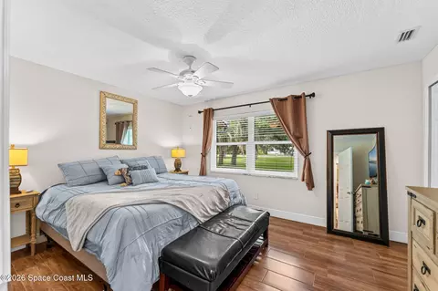 Bedroom - 3480 Turtle Mound Rd, Melbourne, FL 32934 photo 5 of 6