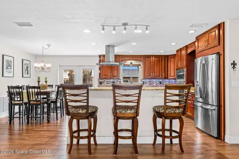 Kitchen - 3480 Turtle Mound Rd, Melbourne, FL 32934 photo 3 of 10