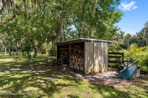 Exterior - 3480 Turtle Mound Rd, Melbourne, FL 32934 photo 17 of 25