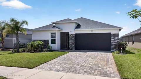 1984 SE Middlebury Dr SE, Palm Bay, FL 32909