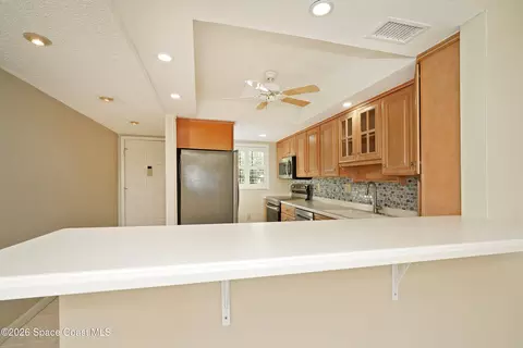 Kitchen - 1025 Rockledge Dr #212A, Rockledge, FL 32955 photo 4 of 4