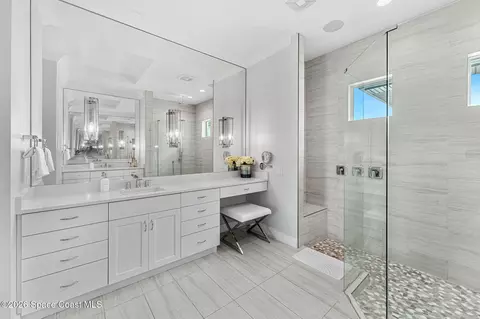 Bath - 3698 Lake Adelaide Pl, Rockledge, FL 32955 photo 2 of 5