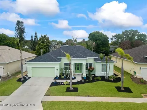 3365 Soft Breeze Cir, Melbourne, FL 32904