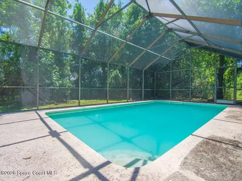 7907 Lockwood Dr, Fort Pierce, FL 34951