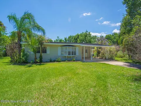 7907 Lockwood Dr, Fort Pierce, FL 34951