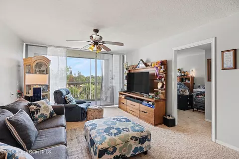 1420 Huntington Ln #2402, Rockledge, FL 32955
