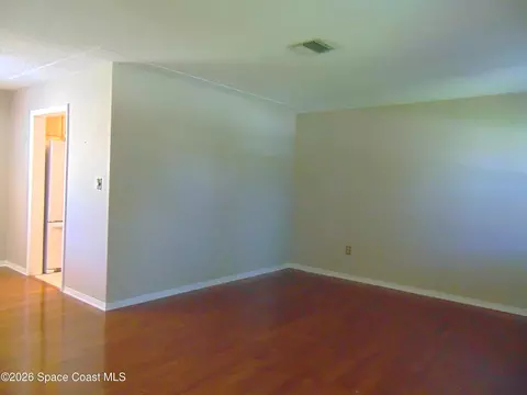 Living - 1963 Jackson Ave, Melbourne, FL 32935 photo 2 of 3