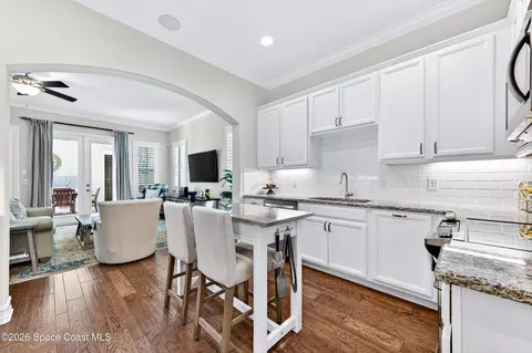 Kitchen - 7155 Pena Ln, Melbourne, FL 32940 photo 5 of 5