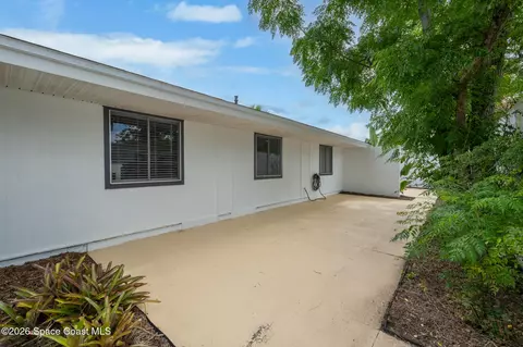 Exterior - 938 Brunswick Ln, Rockledge, FL 32955 photo 5 of 6