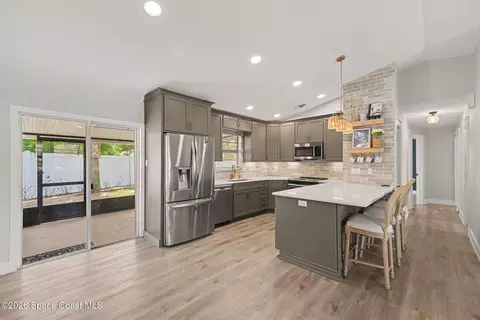 Kitchen - 6460 Irving Rd, Cocoa, FL 32927 photo 3 of 3