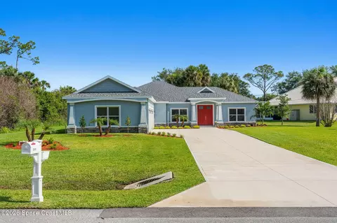 Exterior - 2510 Ranch Rd, Melbourne, FL 32904 photo 9 of 11