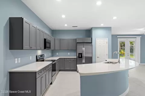 Kitchen - 2510 Ranch Rd, Melbourne, FL 32904 photo 1 of 4