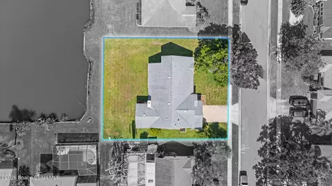 View/Area - 1246 Lakeview Dr, Rockledge, FL 32955 photo 2 of 10