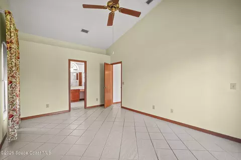 Bedroom - 1246 Lakeview Dr, Rockledge, FL 32955 photo 1 of 5