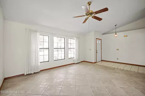 Living - 1246 Lakeview Dr, Rockledge, FL 32955 photo 2 of 8