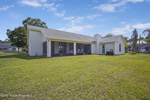 Exterior - 1246 Lakeview Dr, Rockledge, FL 32955 photo 5 of 7