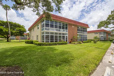 61 Woodland Dr #106, Vero Beach, FL 32962