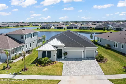 2258 Pangea Cir, Melbourne, FL 32940