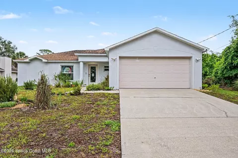 6905 Bentley, Cocoa, FL 32927