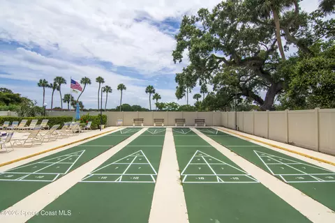 61 Woodland Dr #107, Vero Beach, FL 32962