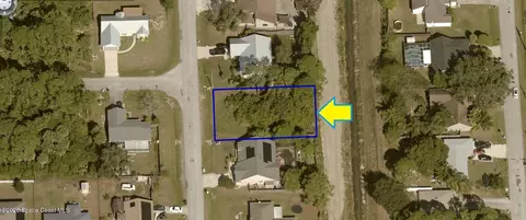 1385 Dallam Ave NW, Palm Bay, FL 32907