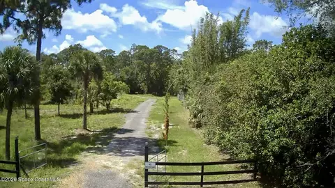 1142 Spangler Ln, Titusville, FL 32796