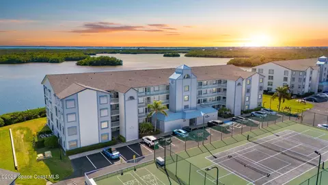 660 S Brevard Ave #1511, Cocoa Beach, FL 32931