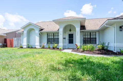 3526 Egret Dr, Melbourne, FL 32901